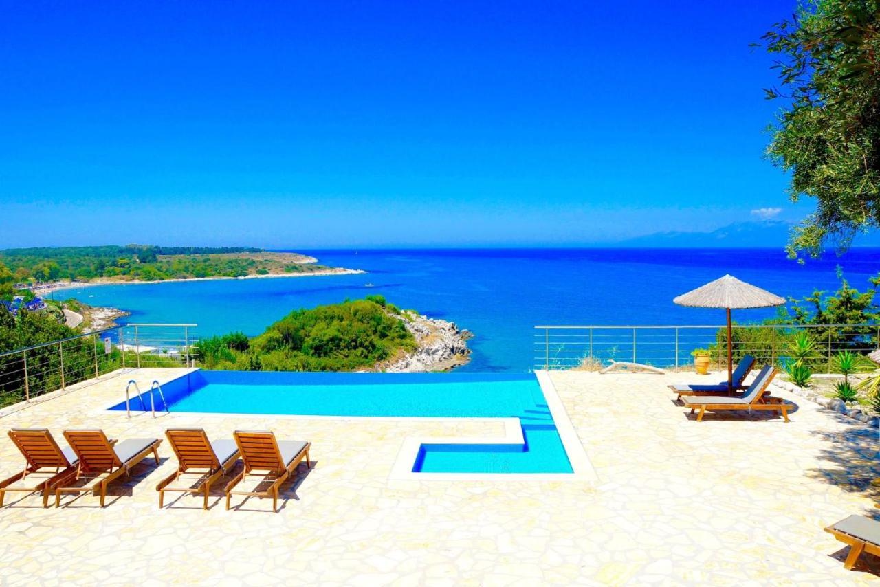 Beachfront Villa Seasun By Posarellivillas Agios Spyridon  Exterior photo