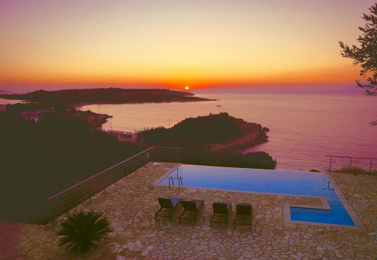 Beachfront Villa Seasun By Posarellivillas Agios Spyridon  Exterior photo